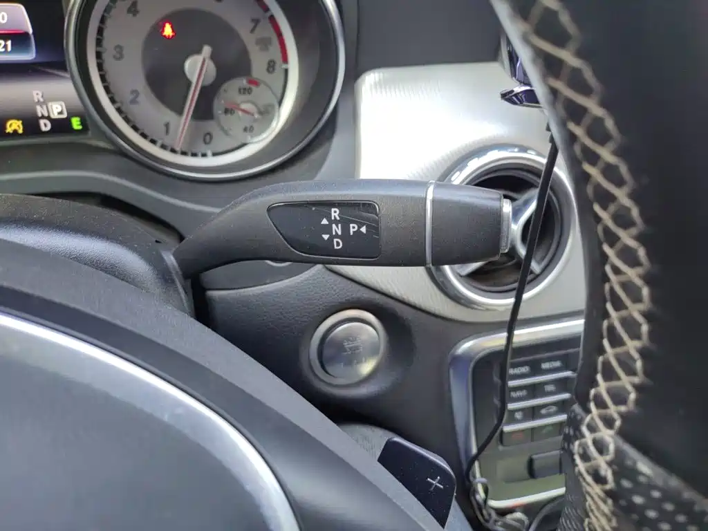 Mercedes-Benz GLA 2016