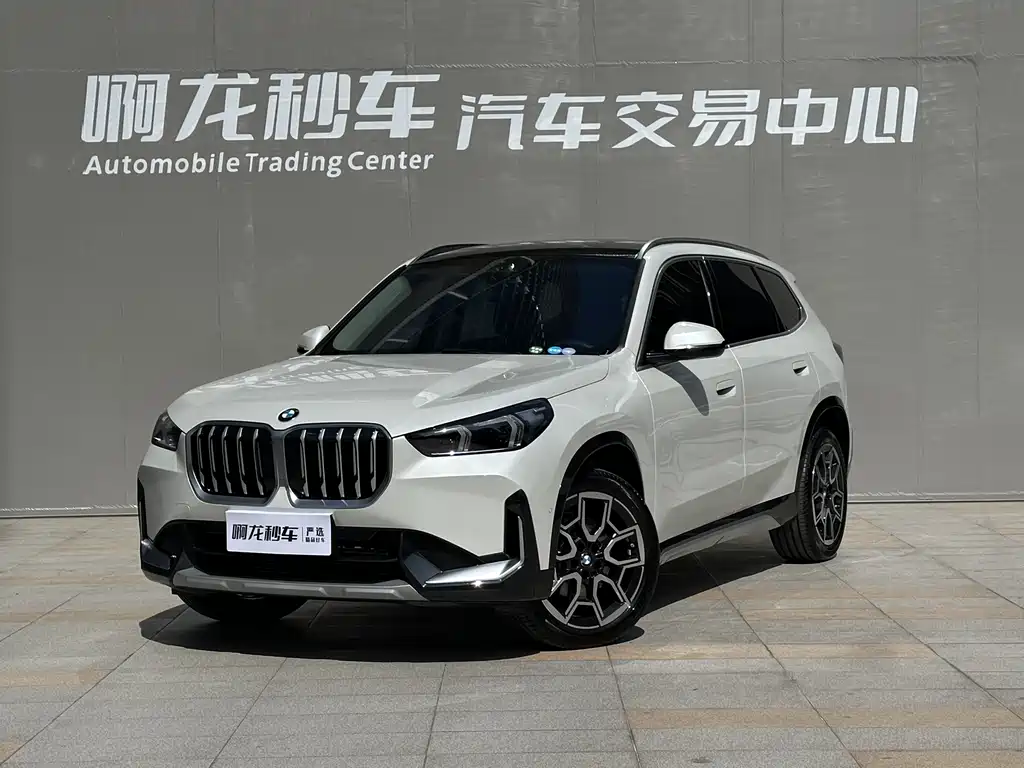 BMW X1 2025 — фото 1