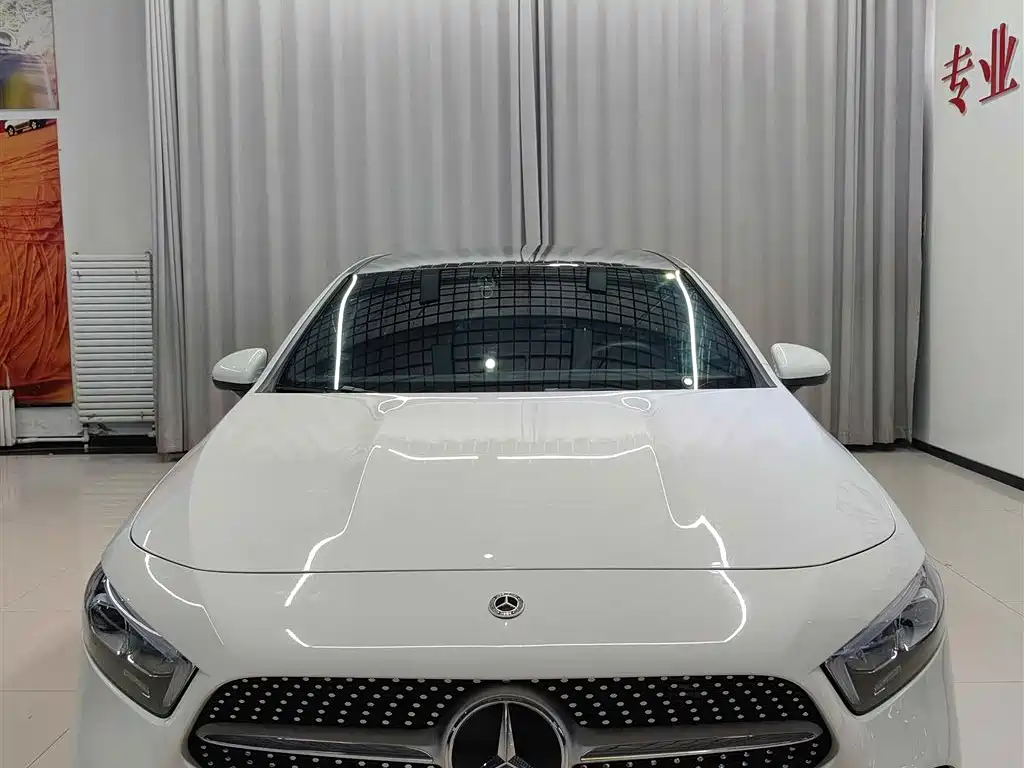 Mercedes-Benz A-Class 2022 — фото 2