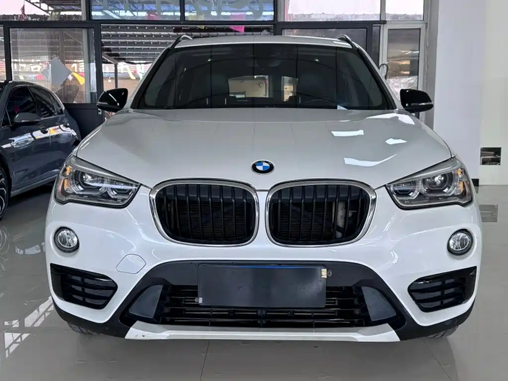 BMW X1 2019 — фото 18