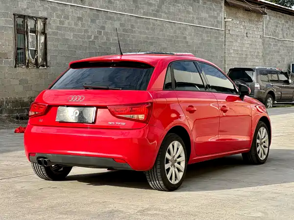 Audi A1 2014