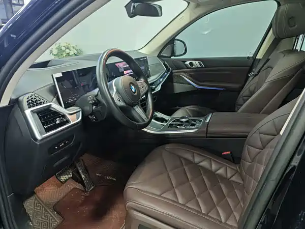 BMW X5 2024
