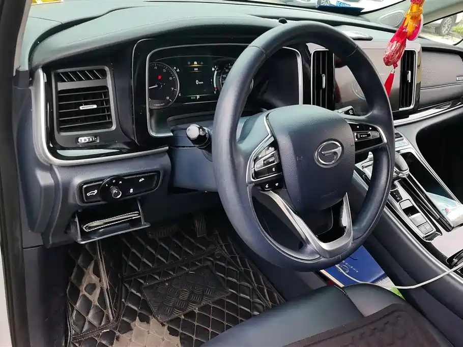 GAC Motor Trumpchi M8 2022 — фото 12