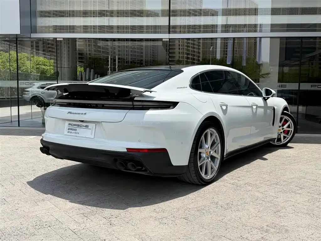 Porsche Panamera Hybrid 2025 — фото 2
