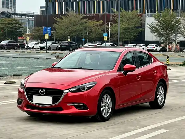 Mazda 3 Axela 2019