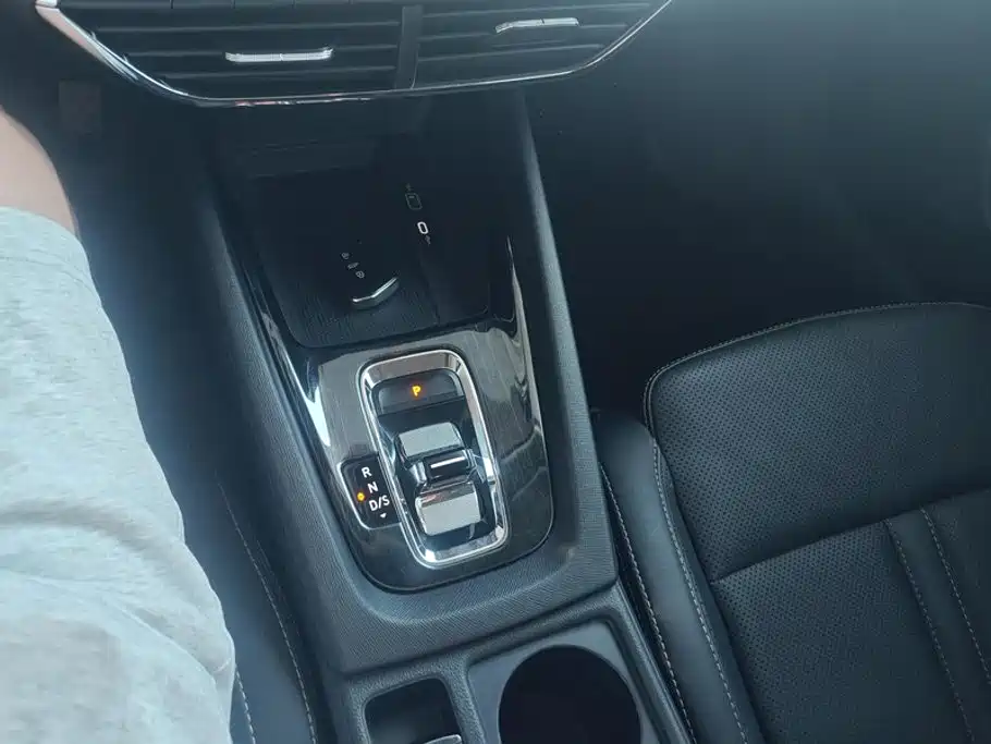 Skoda Octavia 2022 — фото 16