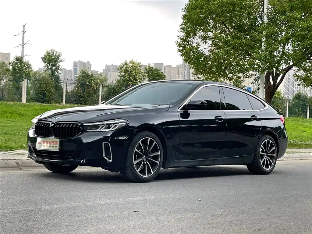 BMW 6 Series GT 2024 — фото 1