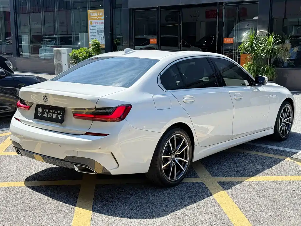 BMW 3 Series 2022