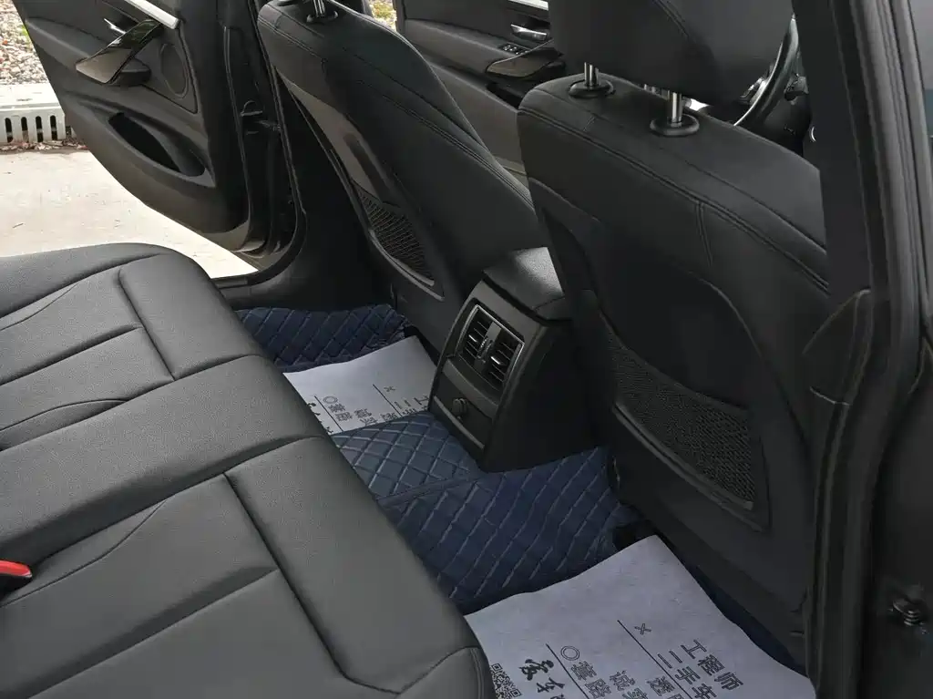 BMW 3 Series GT 2021 — фото 17