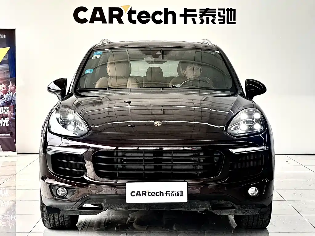 Porsche Cayenne 2015 — фото 3