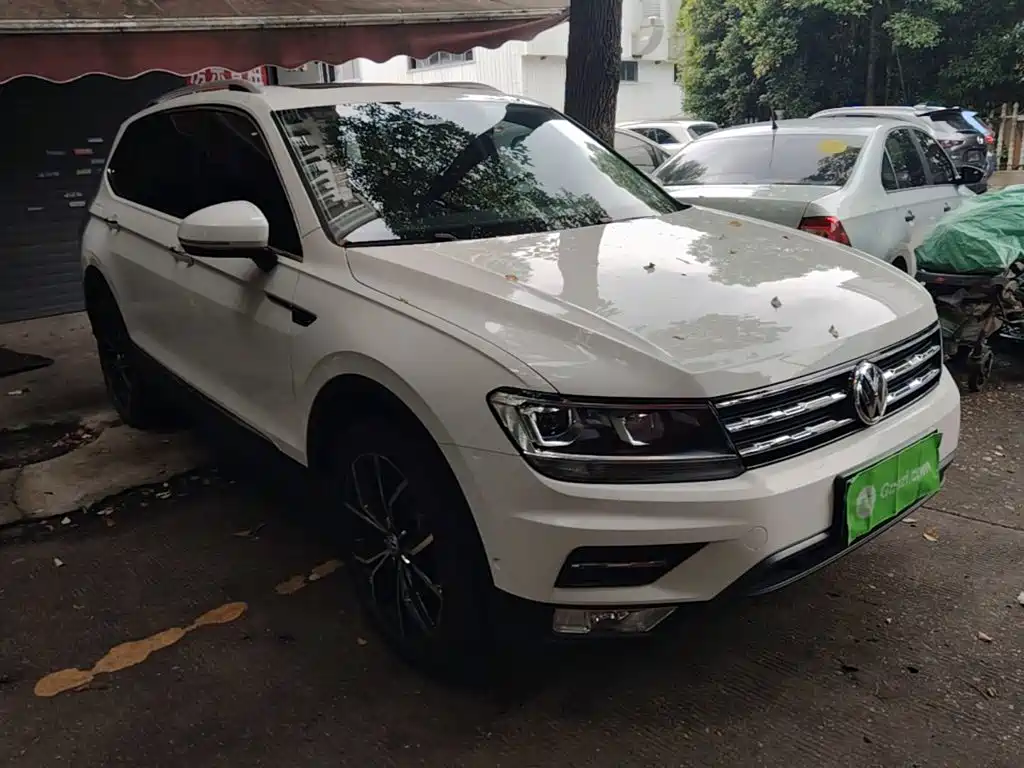 Volkswagen Tiguan L 2020 — фото 4