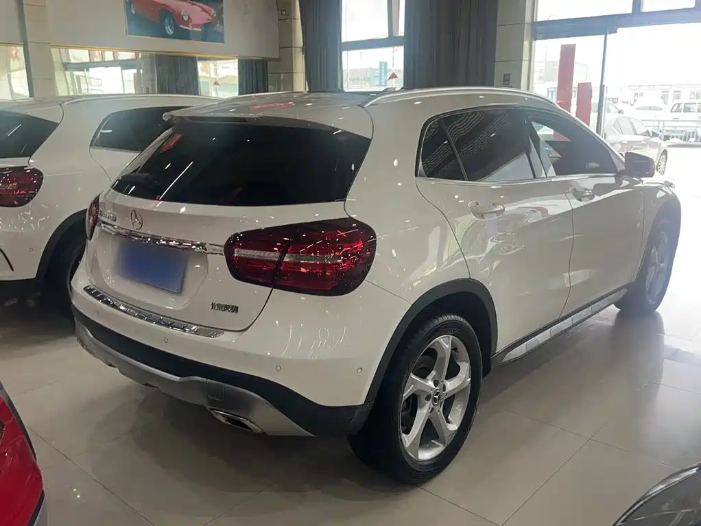 Mercedes-Benz GLA 2019 — фото 6