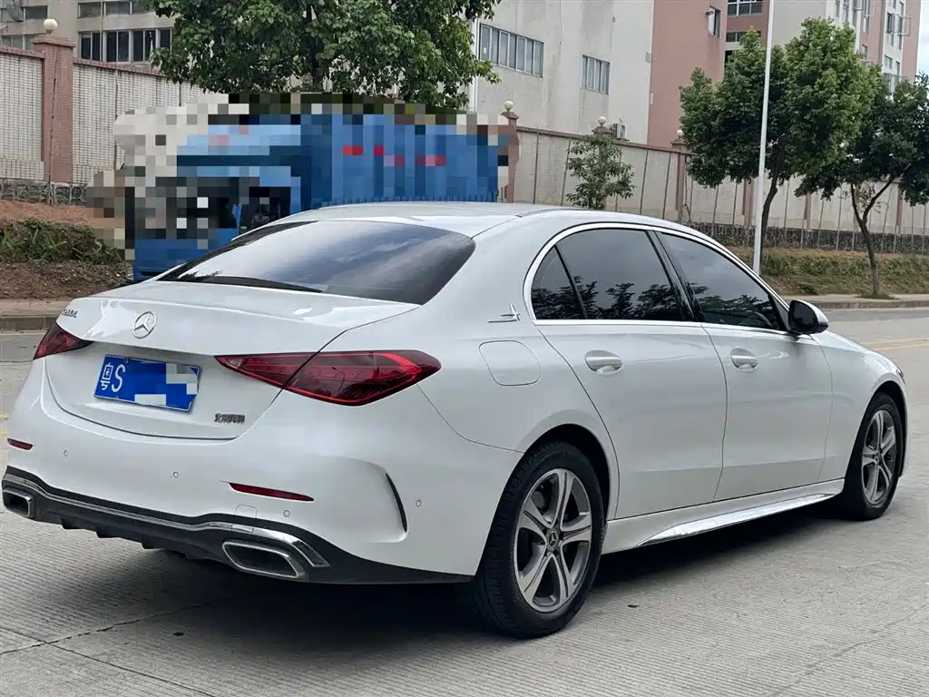 Mercedes-Benz C-Class 2022 — фото 3