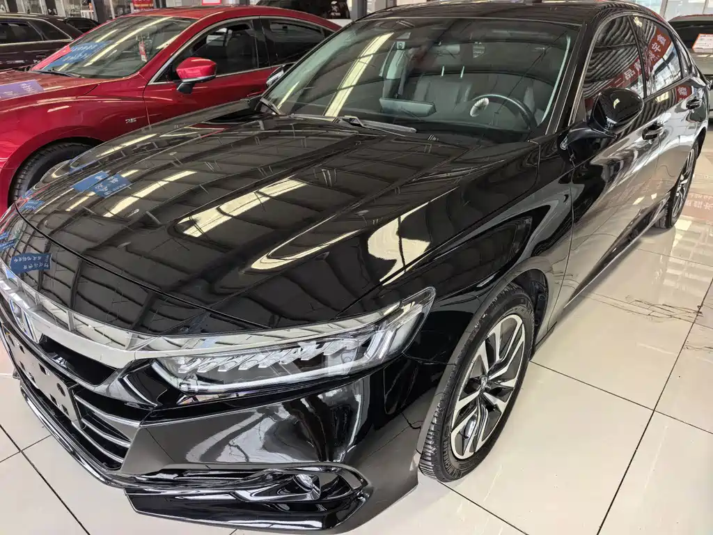 Honda Accord 2022 — фото 1