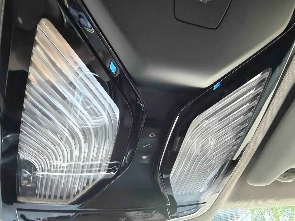 BMW i3 2023