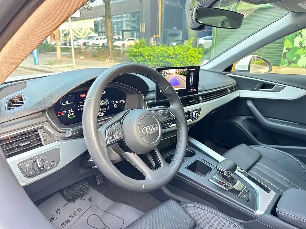 Audi A4L 2021 — фото 13