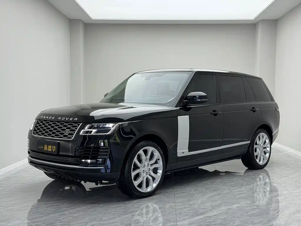 Land Rover Range Rover 2022 — фото 1