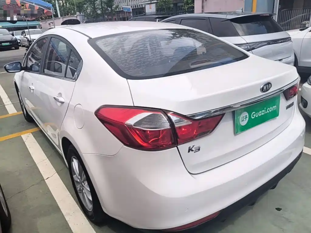Kia K3 2016
