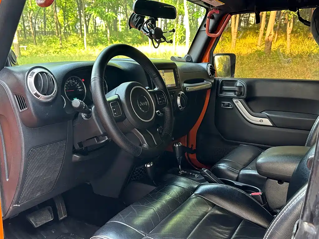 Jeep Wrangler 2013 — фото 3