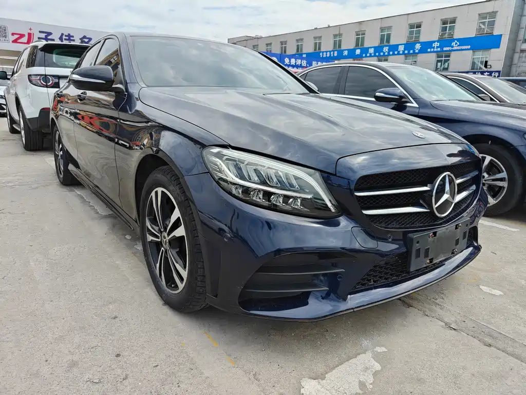 Mercedes-Benz C-Class 2018 — фото 3