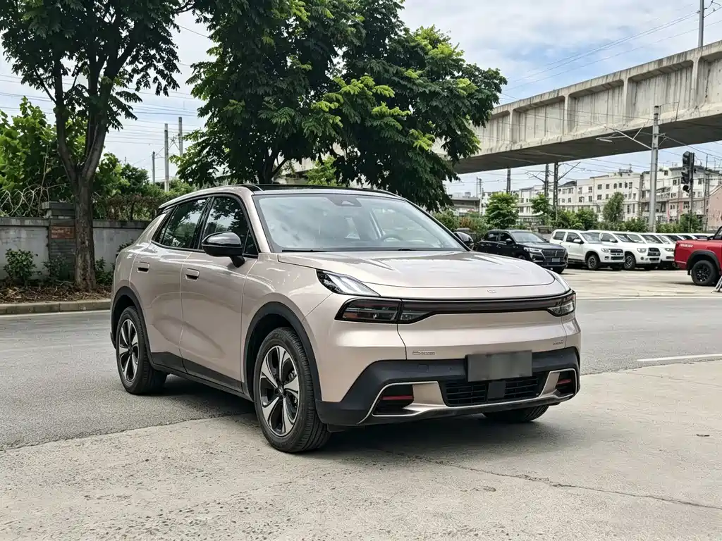 Changan Qiyuan Q05 2025