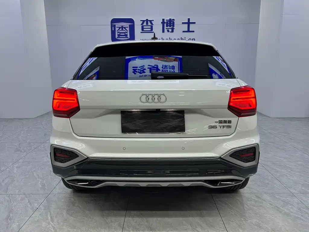 Audi Q2L 2023 — фото 15