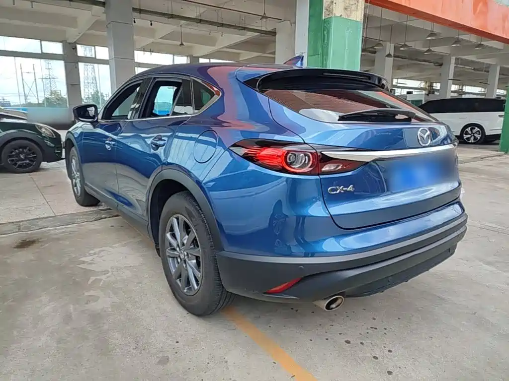 Mazda CX-4 2022