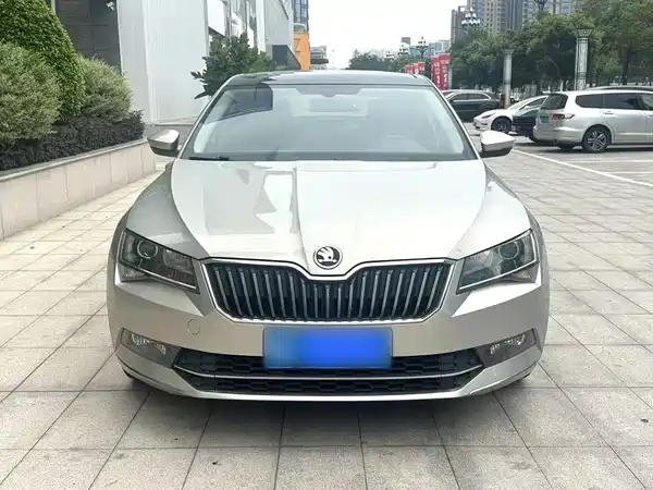 Skoda Superb 2018
