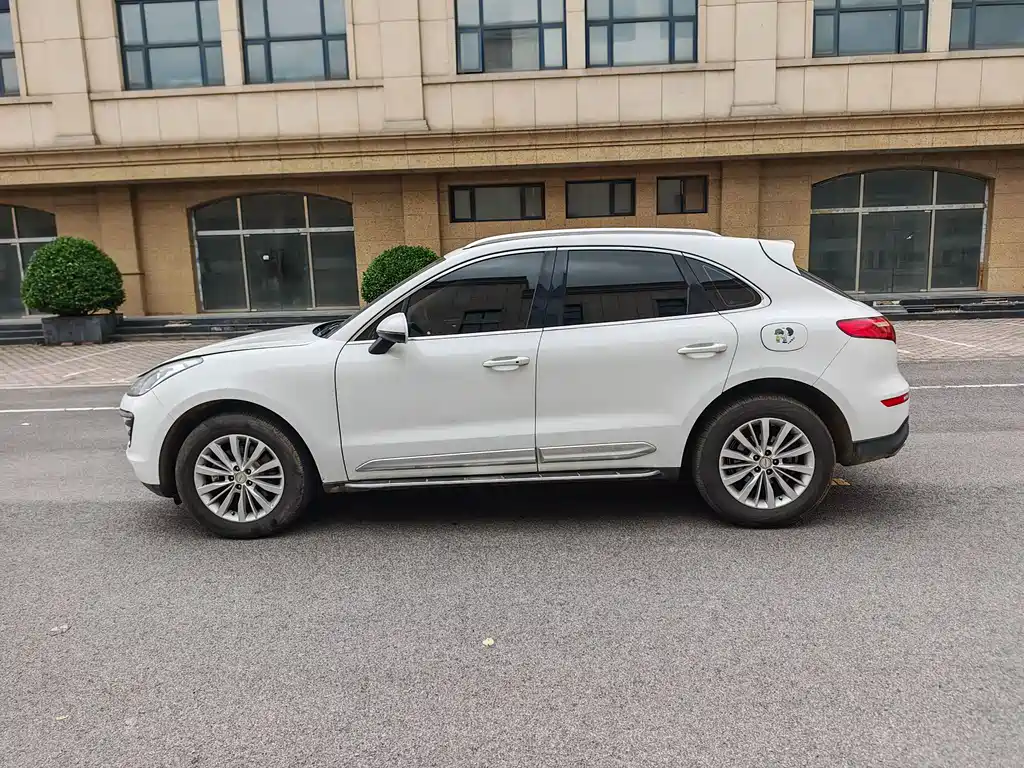 Zotye SR9 2018 — фото 5