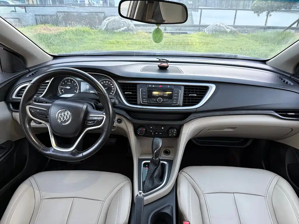 Buick Excelle 2018 — фото 13