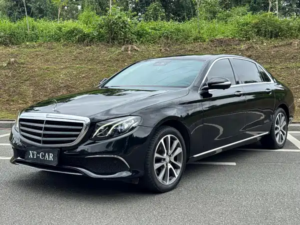 Mercedes-Benz E-Class 2016