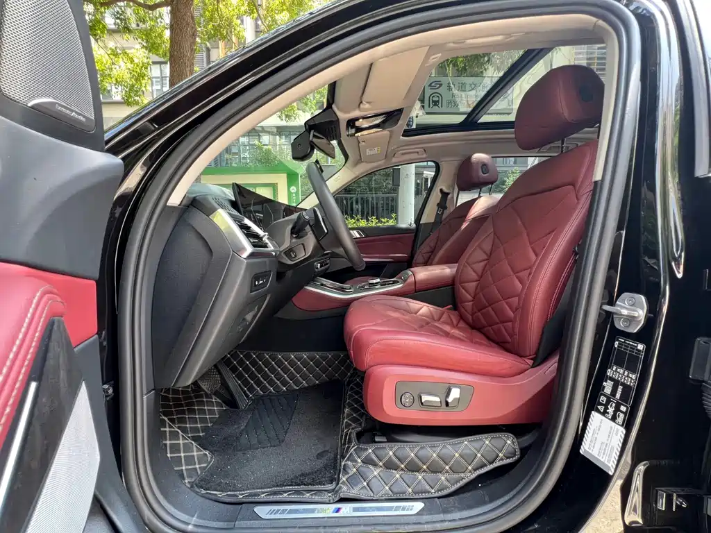 BMW X5 2025 — фото 10