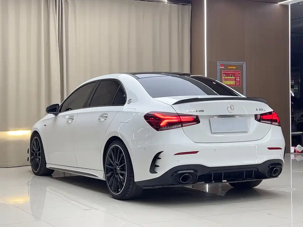 Mercedes-Benz A-Class AMG 2023 — фото 14