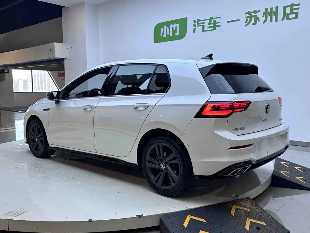 Volkswagen Golf 2022