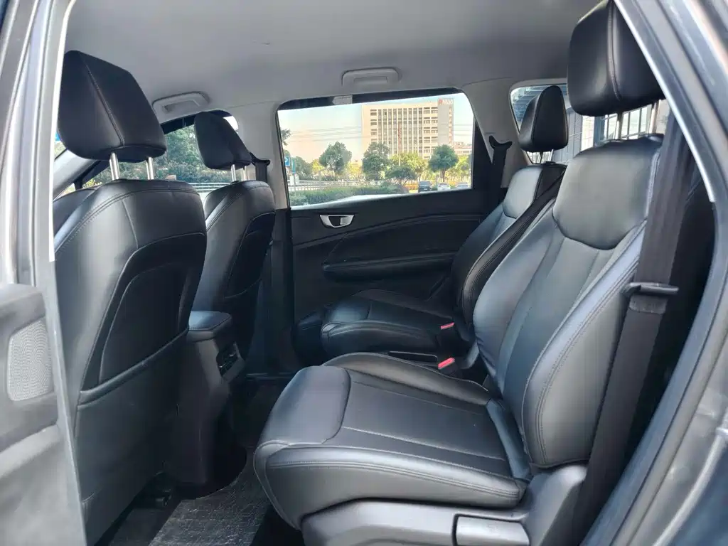 Wuling Jiachen 2022