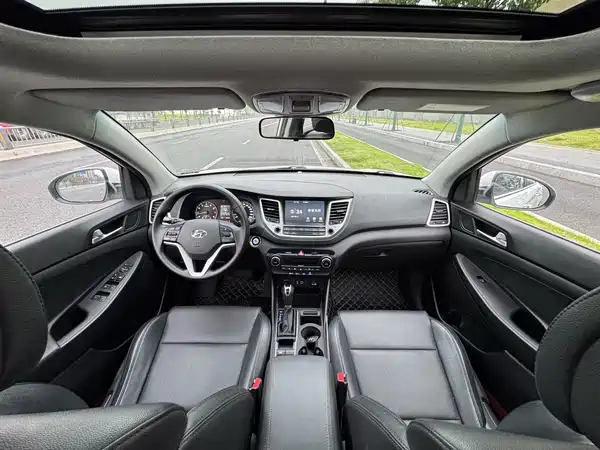 Hyundai Tucson 2015