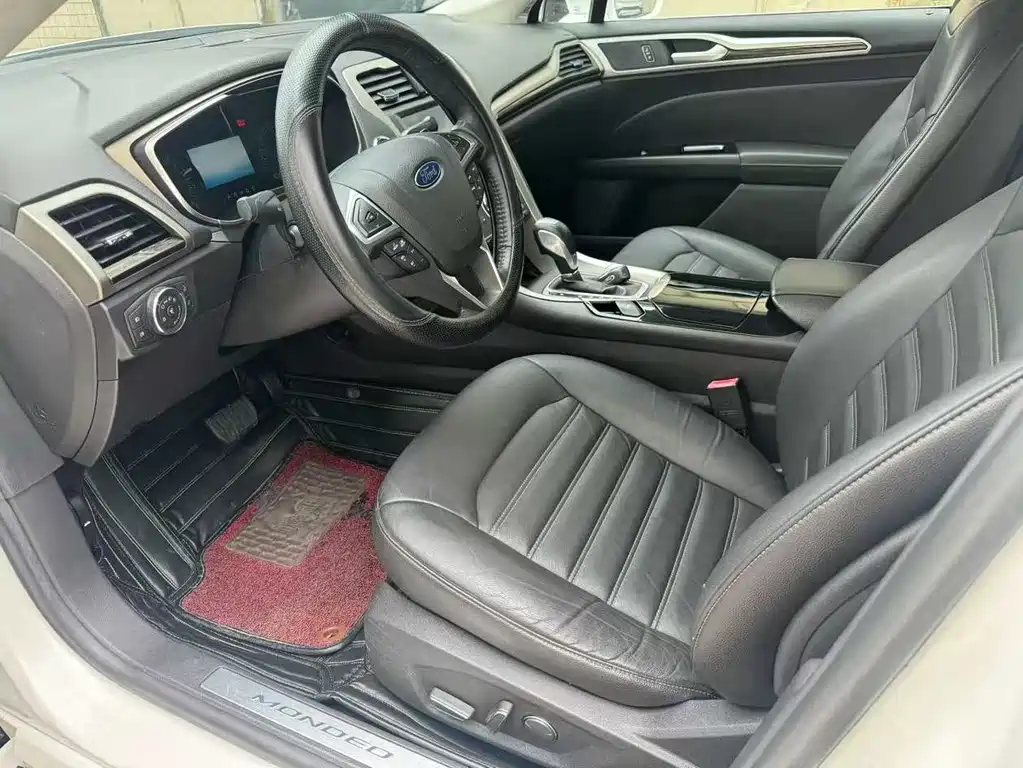 Ford Mondeo 2015 — фото 4