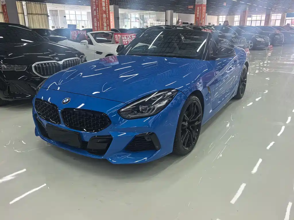 BMW Z4 2023 — фото 1