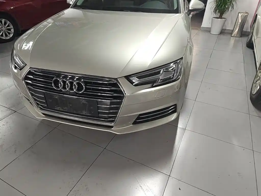 Audi A4L 2018 — фото 24