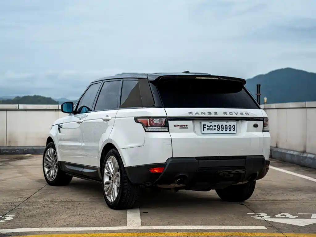 Land Rover Range Rover Sport 2015 — фото 4