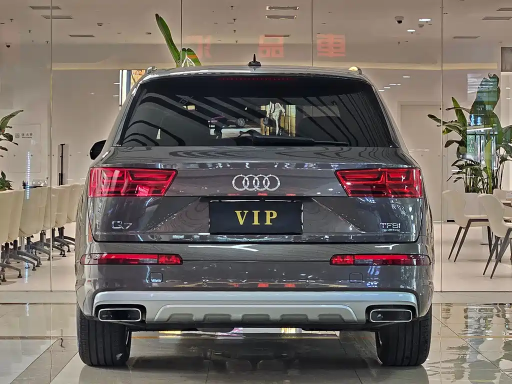 Audi Q7 2016 — фото 5