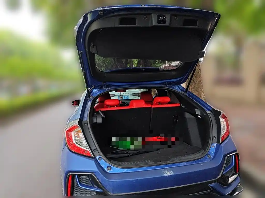 Honda Civic 2021 — фото 10
