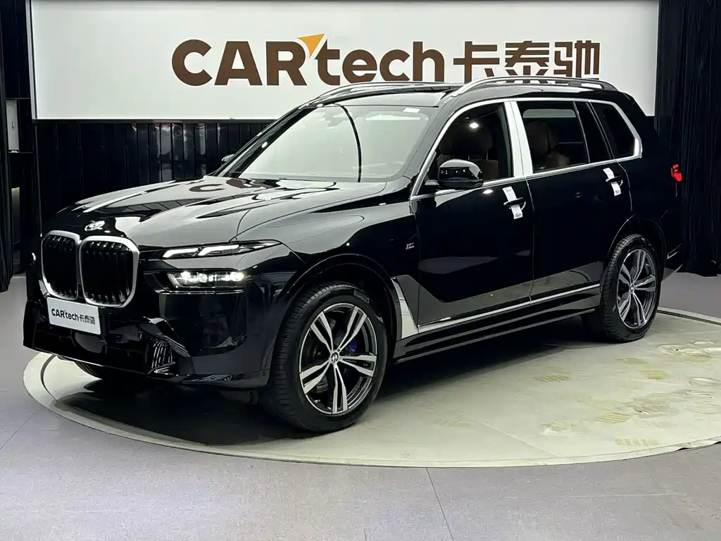 BMW X7 2024
