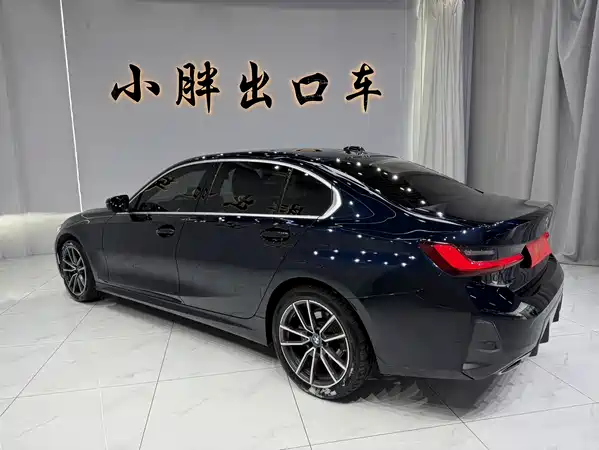 BMW 3 Series 2023