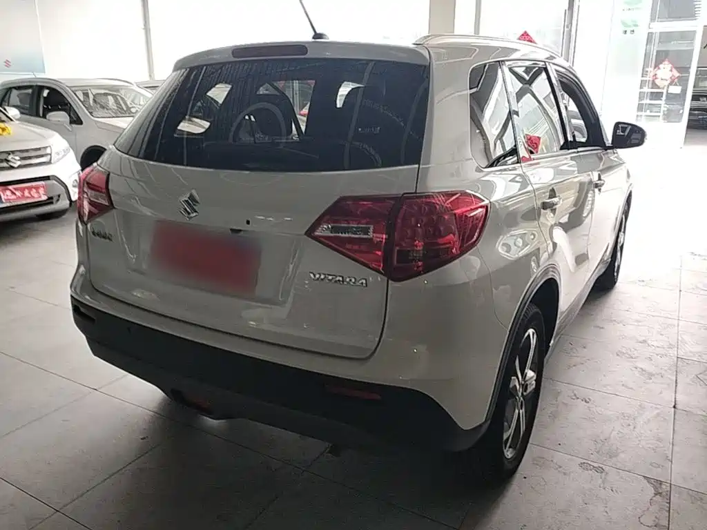 Suzuki Vitara 2018 — фото 7