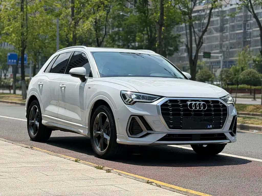 Audi Q3 2022