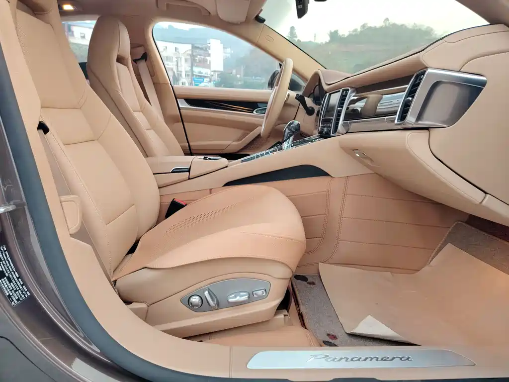 Porsche Panamera 2015 — фото 22