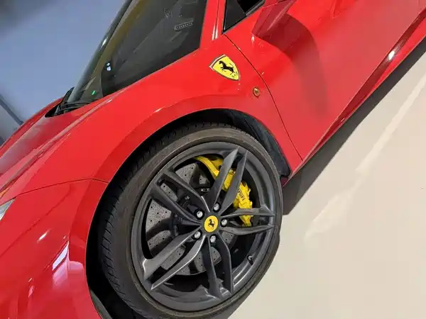 Ferrari 488 2015
