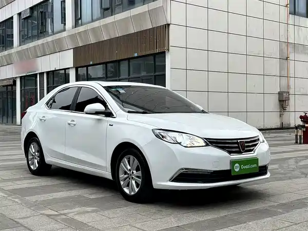 Roewe 360 2015