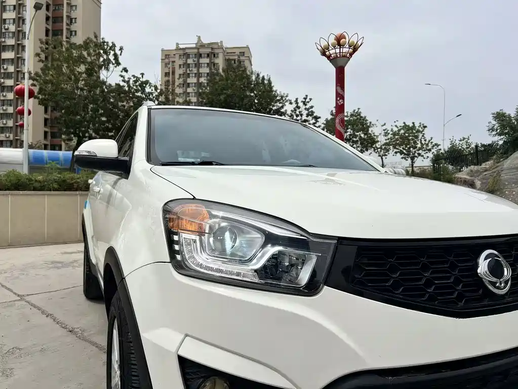Ssangyong Korando 2014 — фото 17